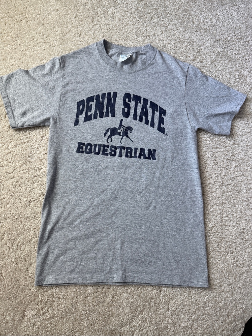 Women’s Penn State Equestrian Gray T-Shirt Sz Small